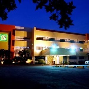 Grand Regal Hotel Bacolod